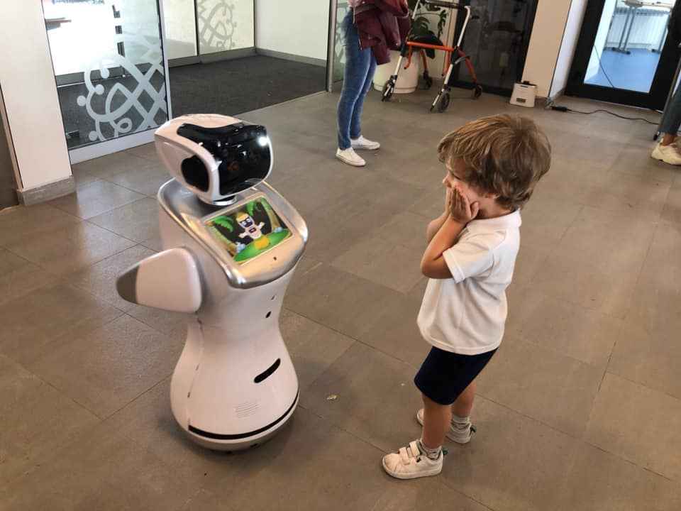 Los robots llegan a las aulas
